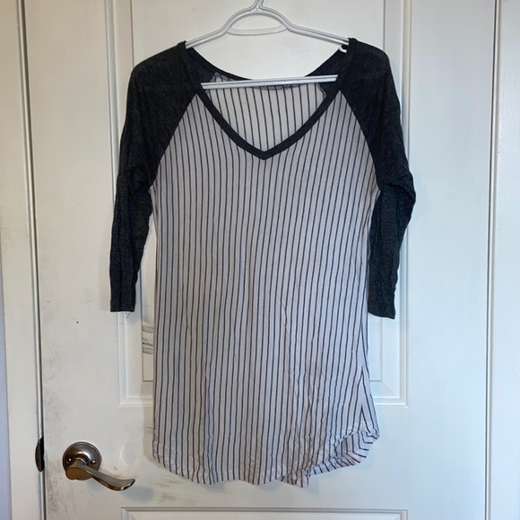 Bluenotes Tops - *2 for $22* Bluenotes Quarter Sleeve Baseball Tee